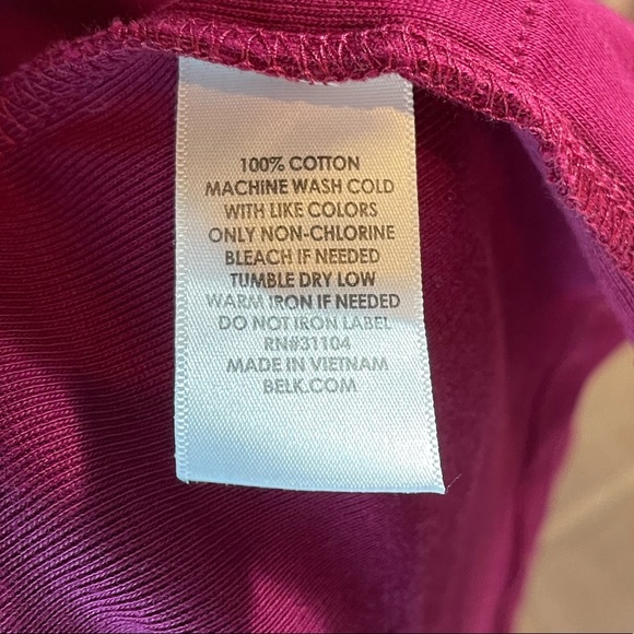 Sweater - Picture 4 of 4